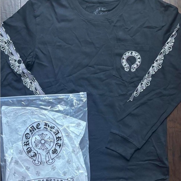 Chrome Hearts Gray and White Graphic Long Sleeve Tee - small